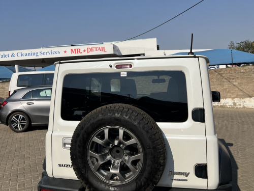 Suzuki Jimny 1.5GLX 4x4 A/T in Namibia