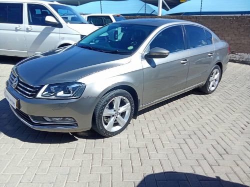 Volkswagen Passat 1.8 COMFORTLINE DSG in Namibia
