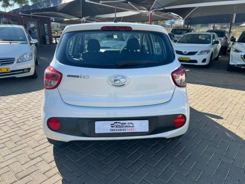 Hyundai Grand i10 1.0 Motion Manual in Namibia