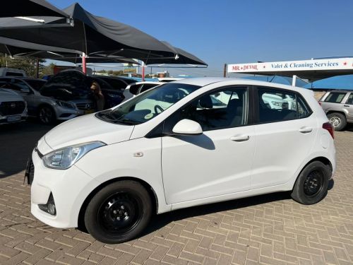 Hyundai Grand i10 1.0 Motion Manual in Namibia