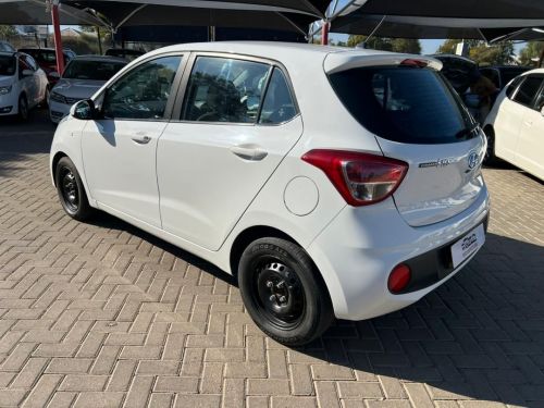 Hyundai Grand i10 1.0 Motion Manual in Namibia
