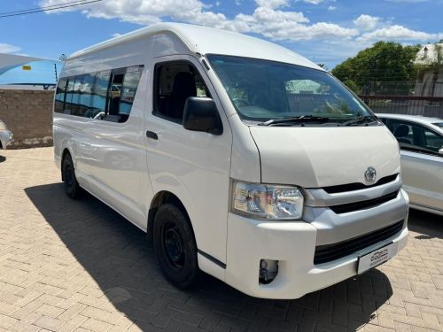 Pre-owned Toyota QUANTUM  2.5D-4D SESFIKILE 16S for sale in 