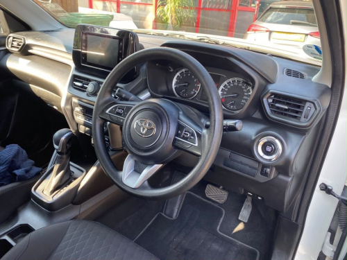 Toyota Urban Cruiser 1.5 XR A/T in Namibia