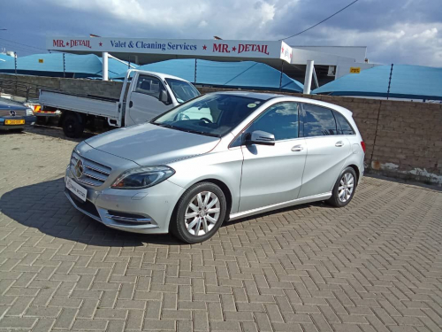 Mercedes-Benz B180 in Namibia