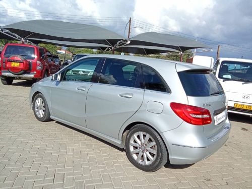 Mercedes-Benz B180 in Namibia