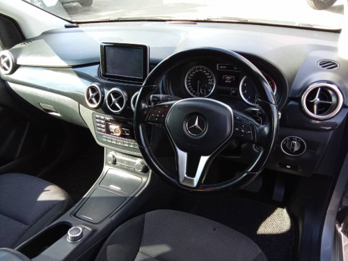 Mercedes-Benz B180 in Namibia