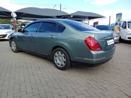Nissan Teana in Namibia
