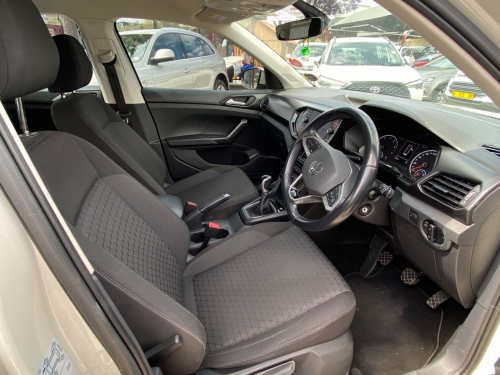 Volkswagen T-Cross 1.0 TSI Comfortline in Namibia
