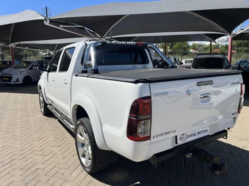 Toyota Hilux 3.0D4-D LEGEND 45 4X4 A/T in Namibia