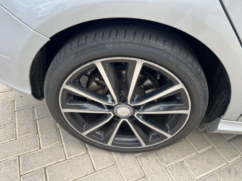 Mercedes-Benz B180 CDI in Namibia