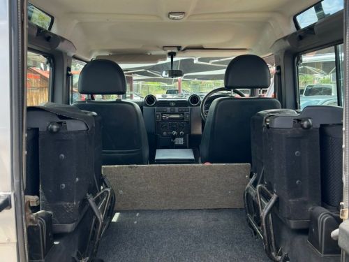 Land Rover DEFENDER PUMA 90 SW in Namibia