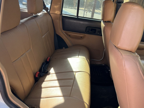 Jeep Cherokee Sport 4.0 A/T in Namibia