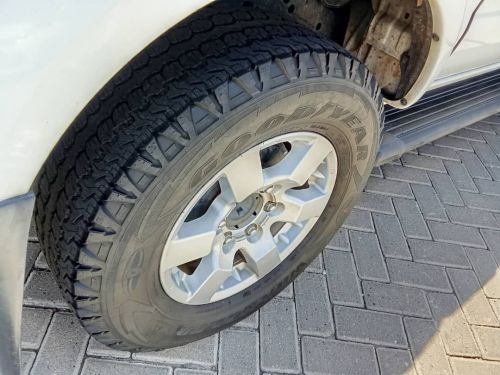 Nissan Hardbody NP300 2.5 TDI 4x4 in Namibia