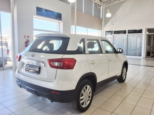 Toyota Urban Cruiser 1.5Xi MT (54C) in Namibia