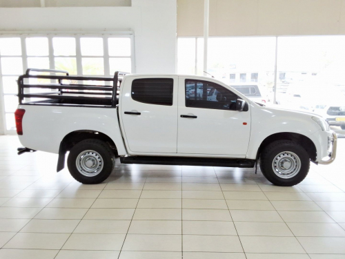 Isuzu D-Max 2.5D DC 2X4 P/U Ho in Namibia