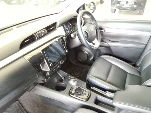 Toyota Hilux DC 2.8GD6 Raider 4X4 AT MH in Namibia