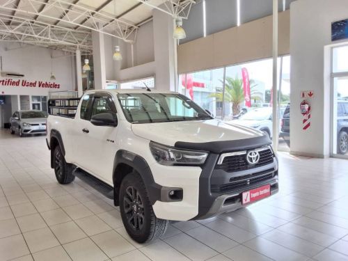 Pre-owned Toyota Hilux Extracab 2.8 Gd6 LGD 4x4 Manual for sale in 