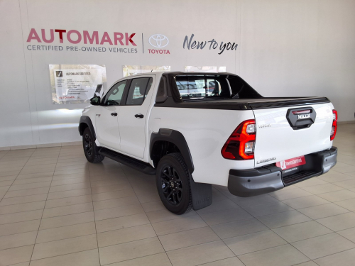 Toyota Hilux Double Cab Hilux DC 2.8 RB LDRS AT MH in Namibia