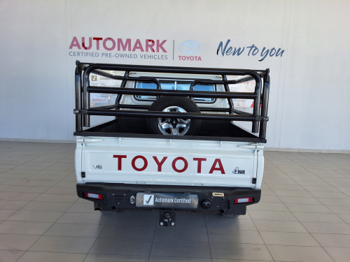 Toyota Toyota Land Cruiser 79 DC 4.0 Petrol 4x4 MT in Namibia