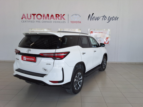 Toyota Fortuner 2.4 GD6 4X4 AT in Namibia