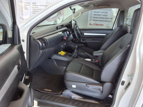 Toyota Hilux Single Cab Hilux SC 2.4GD6 4X4 SR 6MT in Namibia