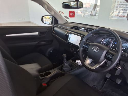 Toyota HILUX SC 2.4GD6 RB RAIDER MT in Namibia