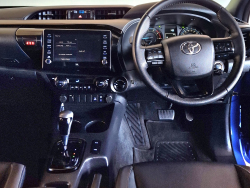 Toyota Hilux 2.8 GD6 Legend RS 4x4 A/T in Namibia