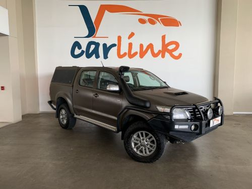 Pre-owned Toyota Hilux 3.0 D4D Legend 45 A/T 4x4 for sale in 