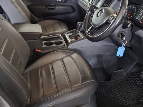 Volkswagen Amarok 3.0 V6 Highline 4Motion 190kw D/C A/T in Namibia