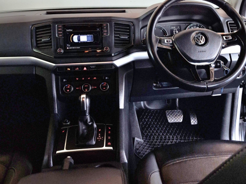 Volkswagen Amarok 3.0 V6 Highline 4Motion 190kw D/C A/T in Namibia