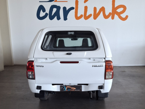 Toyota Hilux 2.4 GD S A/C S/C 4x2 in Namibia