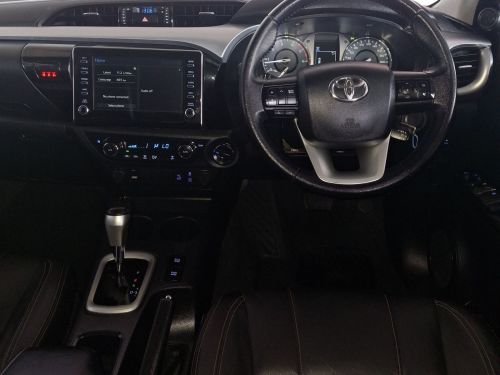 Toyota Hilux 2.8 GD6 Raider 4x4 A/T in Namibia