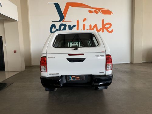 Toyota Hilux 2.4 GD-6 4x4 A/T in Namibia