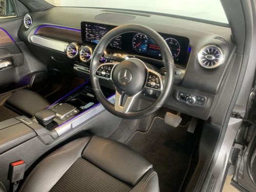 Mercedes-Benz GLB 220D 4Matic in Namibia