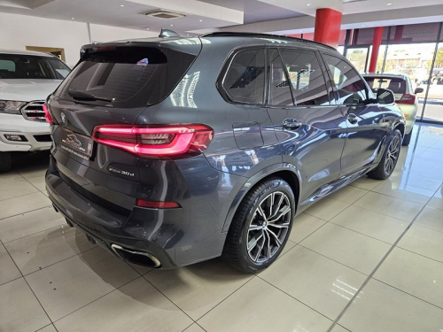BMW X5 XDrive 30D M-Sport (G05) in Namibia