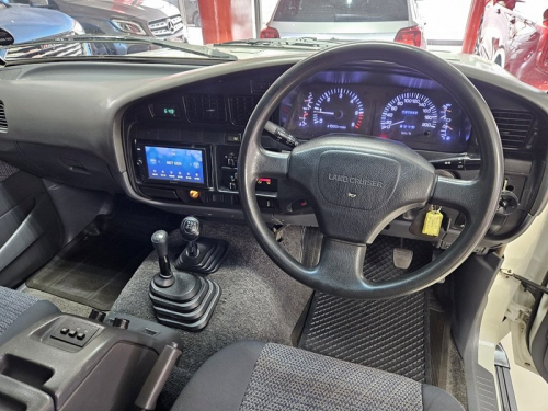 Toyota Landcruiser 4.5 Gx in Namibia