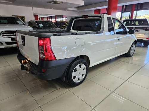 Nissan Np200 1.6 A/c Safety Pack P/u S/c in Namibia