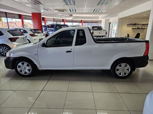 Nissan Np200 1.6 A/c Safety Pack P/u S/c in Namibia