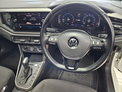 Volkswagen Polo 1.0 Tsi Comfortline Dsg in Namibia
