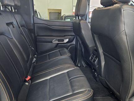 Ford Ranger 3.0d V6 Wildtrak AWD A/t D/c P/u in Namibia