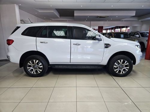 Ford Everest 2.0D Bi-Turbo XLT 4x4 A/T in Namibia
