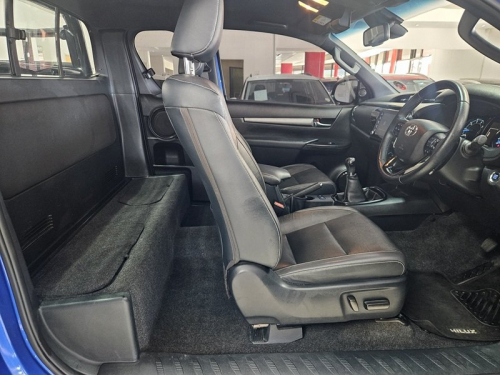 Toyota Hilux 2.8 Gd-6 Rb Legend P/u E/cab in Namibia