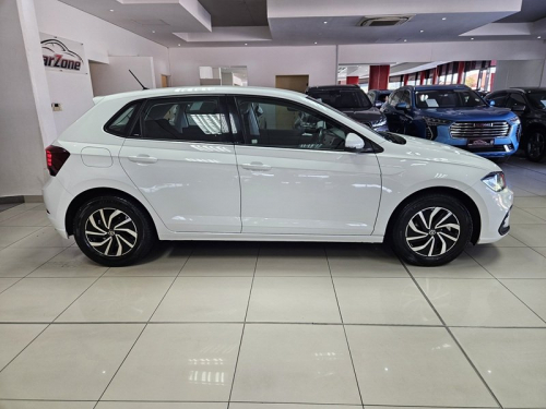 Volkswagen Polo 1.0 Tsi Life Dsg in Namibia