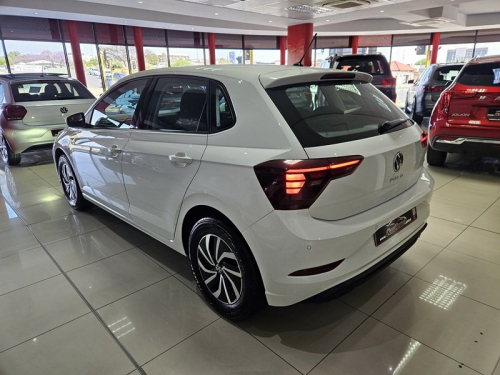 Volkswagen Polo 1.0 Tsi Life Dsg in Namibia
