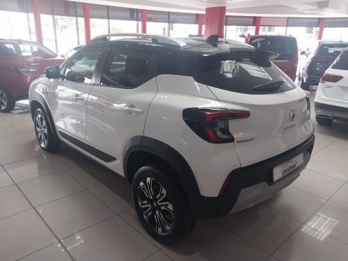 Renault Kiger 1.0T Intens in Namibia