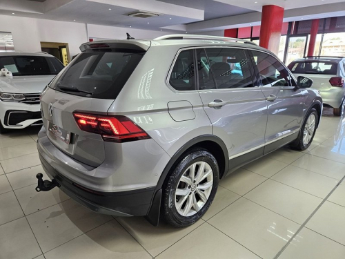 Volkswagen Tiguan 1.4 Tsi Comfortline Dsg (110kw) in Namibia
