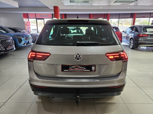 Volkswagen Tiguan 1.4 Tsi Comfortline Dsg (110kw) in Namibia