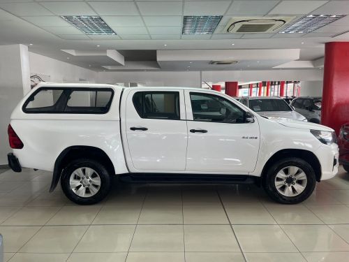 Toyota Hilux 2.4 Gd-6 Srx 4x4 A/t P/u D/c in Namibia