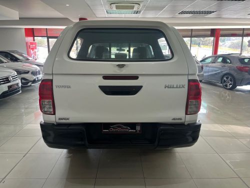 Toyota Hilux 2.4 Gd-6 Srx 4x4 A/t P/u D/c in Namibia
