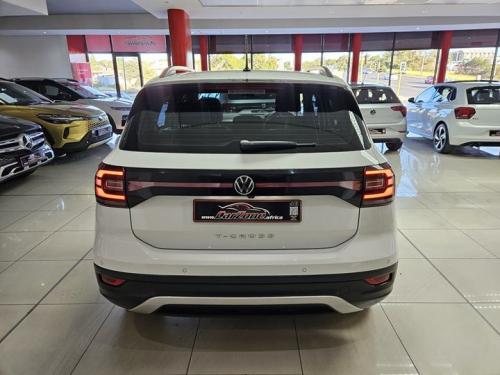 Volkswagen T-cross 1.0 Tsi Comfortline Dsg in Namibia